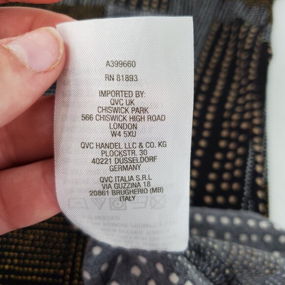 Susan Graver Womens Liquid Knit V-Neck Top Size XL Abstract Block Stretch Career - Picture 6 of 9